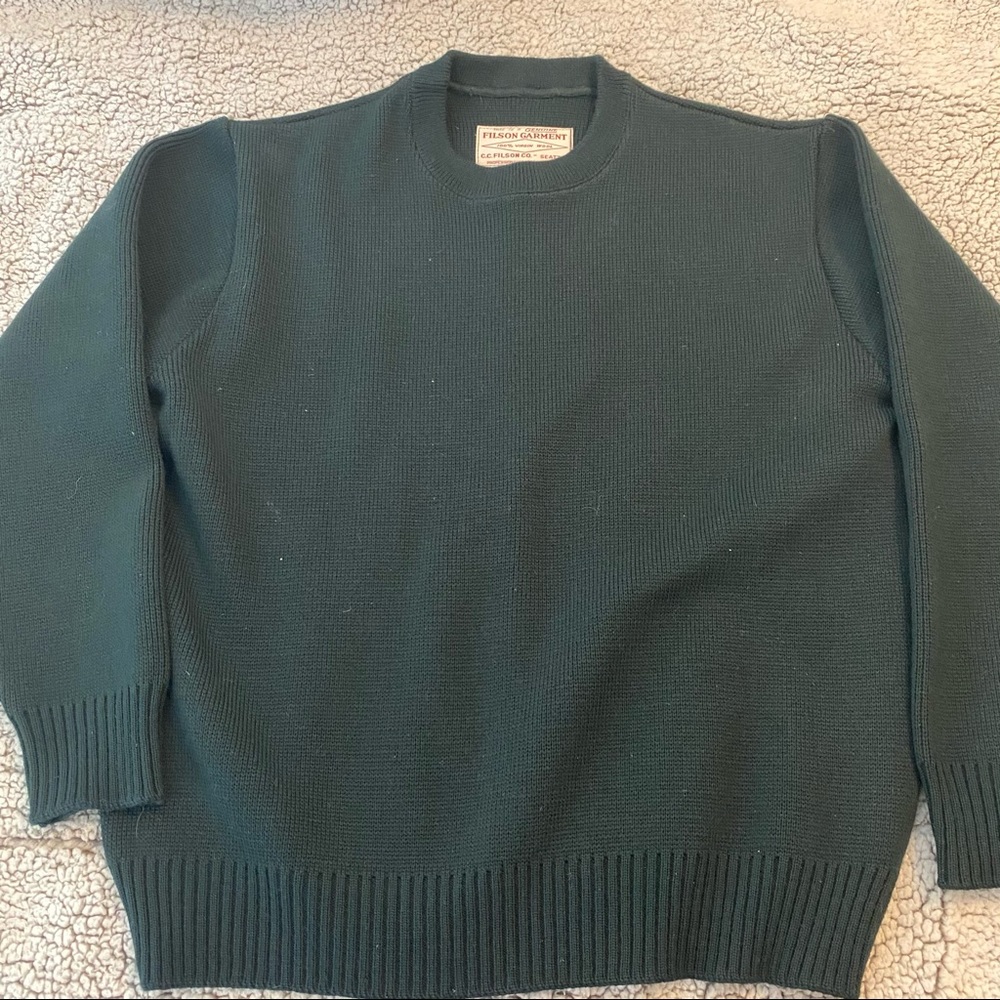 Filson Wool Sweater. Medium. Green
